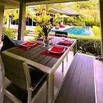 11 - Peaceful Escape On Naithon Beach